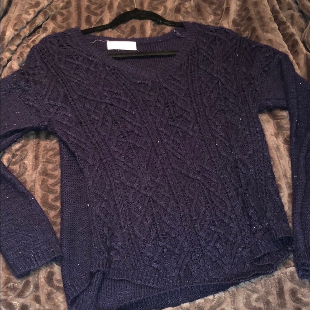 Blue top medium